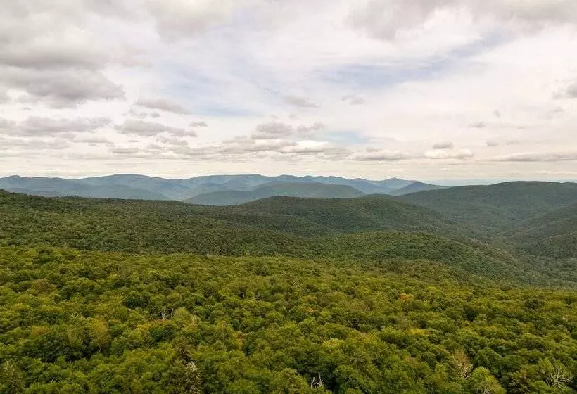 Hotelli Urban Cowboy Lodge