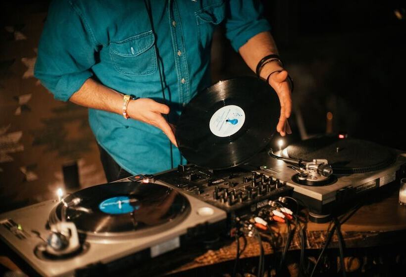 فندق Urban Cowboy Lodge