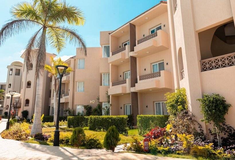 Marom Port Said Resort & Beach