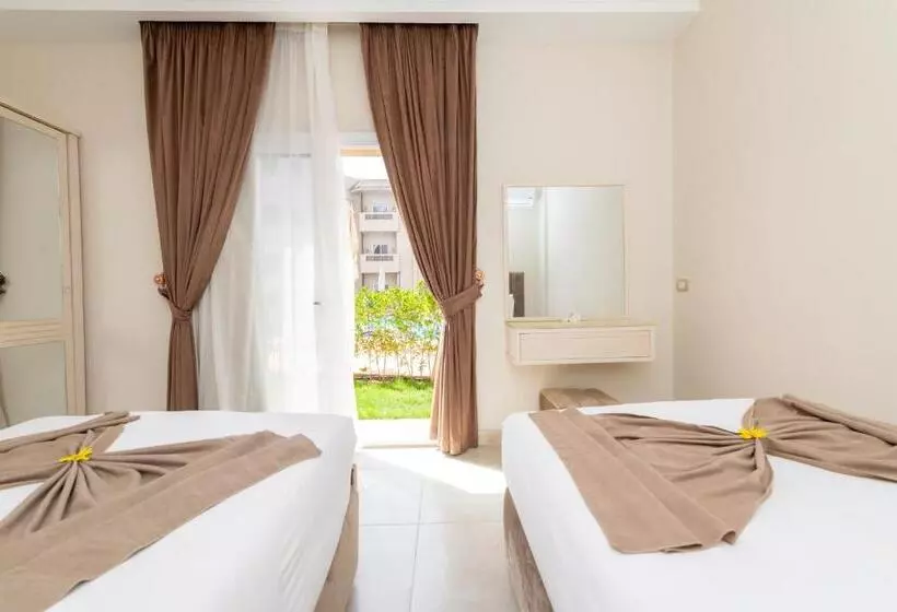 Marom Port Said Resort & Beach