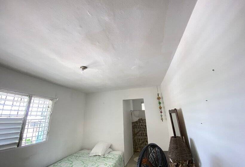 پانسیون Hostel Watermelon House