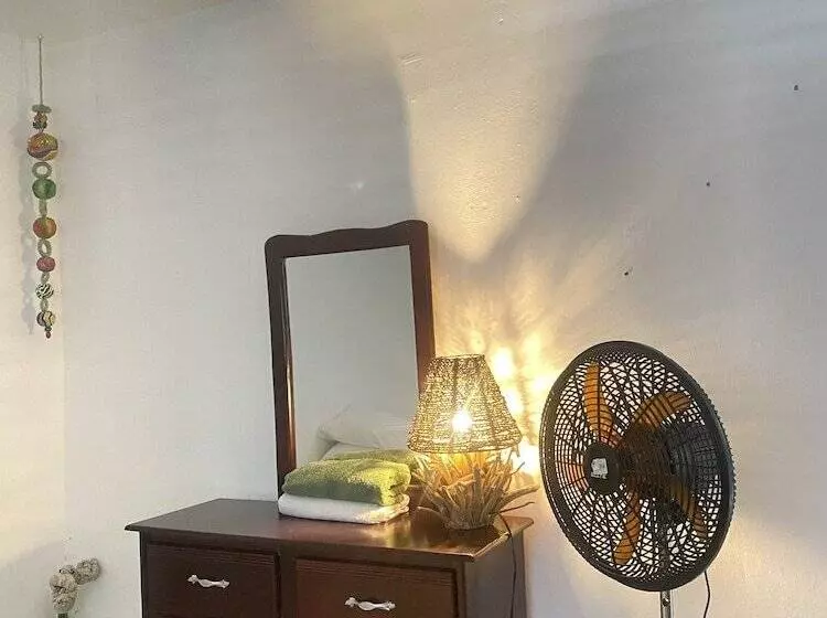 پانسیون Hostel Watermelon House