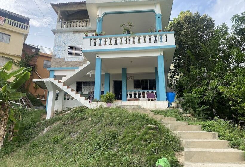 پانسیون Hostel Watermelon House