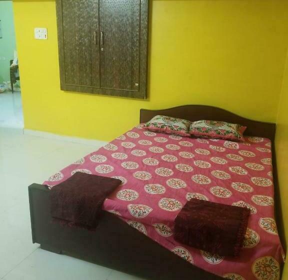 פנסיון Vandanam