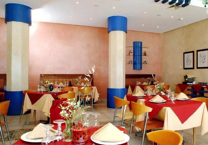 Lomakeskus Hôtel Fnideq Senator