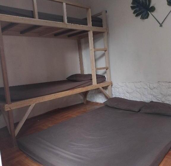 Sun In Hand Beach Resort