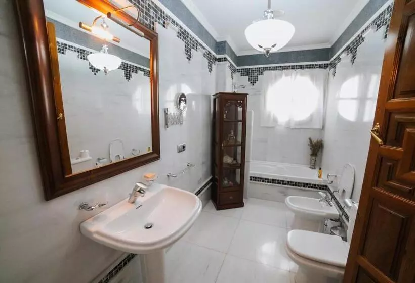 Aamiaismajoitus (B&B) Andalusian Palace