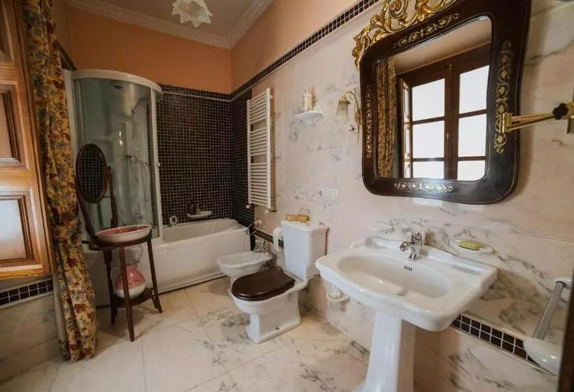 Aamiaismajoitus (B&B) Andalusian Palace