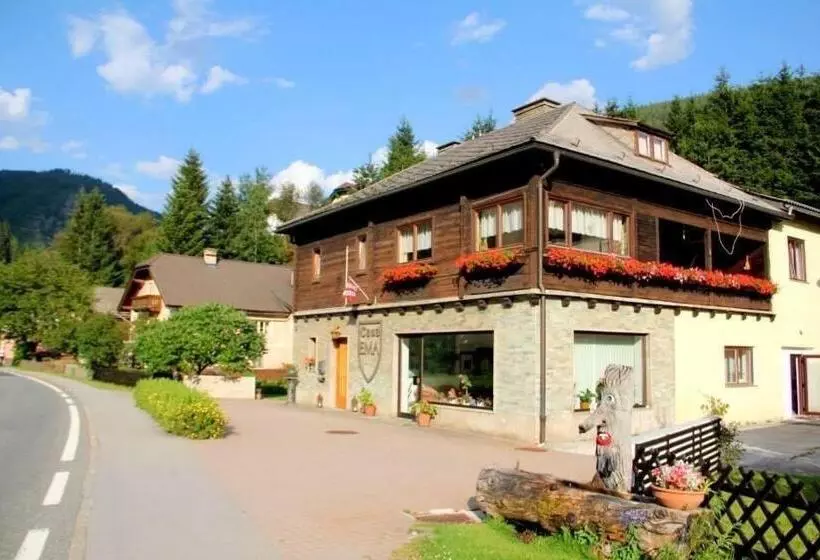 ベッドアンドブレックファースト Casa Ema Austria