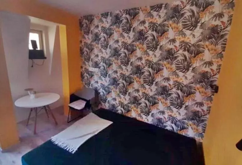تختخواب و صبحانه Mda Katowice Apartments