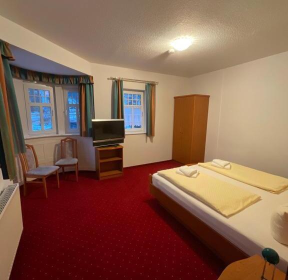 Gaststätte & Pension Waldschlösschen