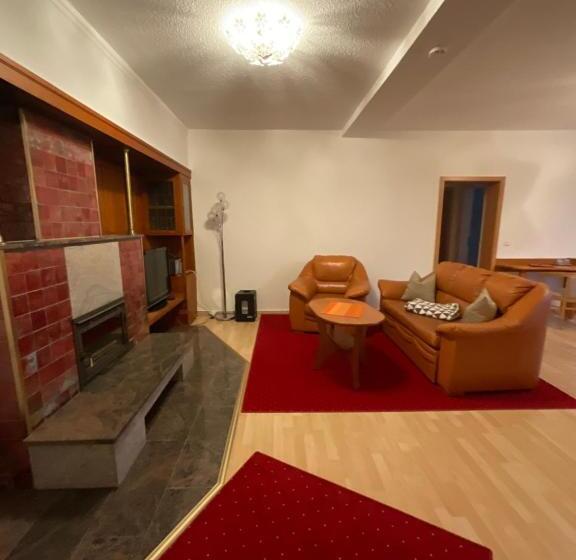 Gaststätte & Pension Waldschlösschen