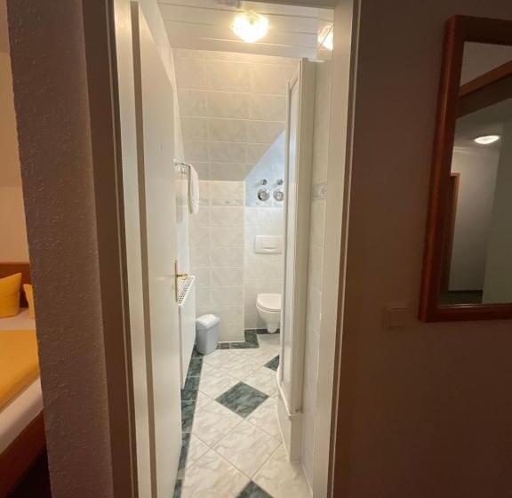 Gaststätte & Pension Waldschlösschen