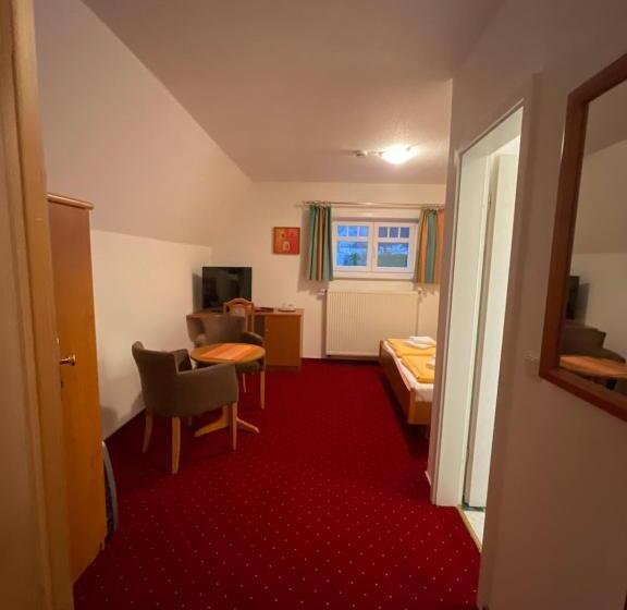 Gaststätte & Pension Waldschlösschen