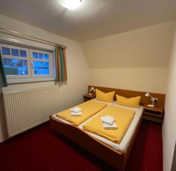 Gaststätte & Pension Waldschlösschen