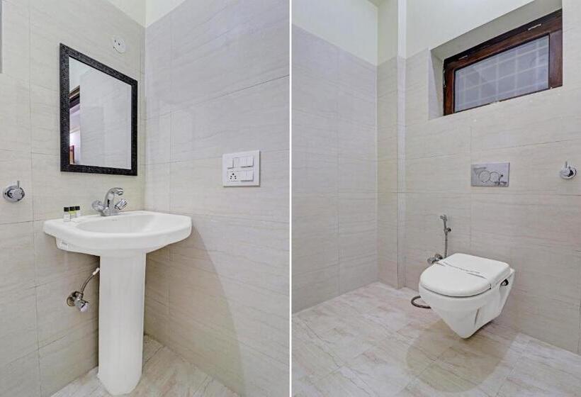 Hotel Premnagar Heights