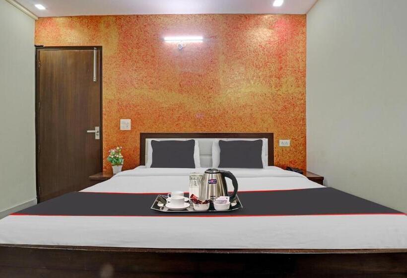 Hotel Premnagar Heights