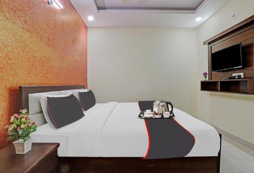 Hotel Premnagar Heights