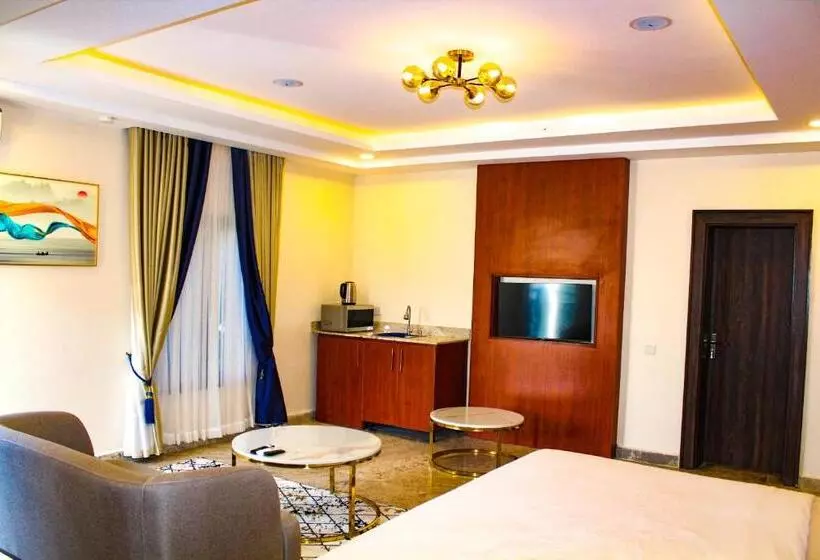 هتل Fahrenheit Apartments