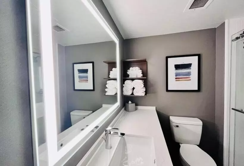 ホテル Staybridge Suites Federal Way   Seattle South , An Ihg