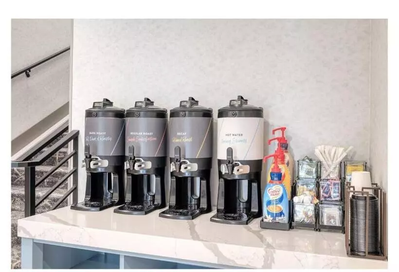 ホテル Staybridge Suites Federal Way   Seattle South , An Ihg