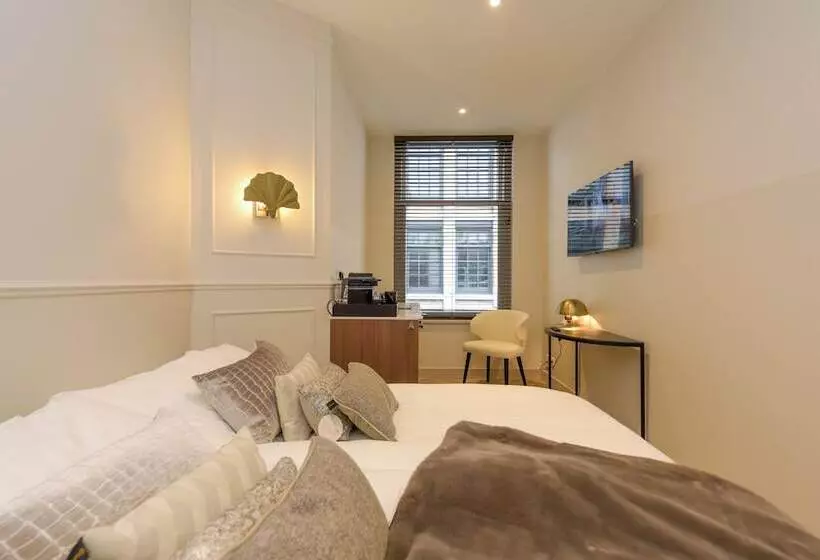 Hotelli Novallure City Centre