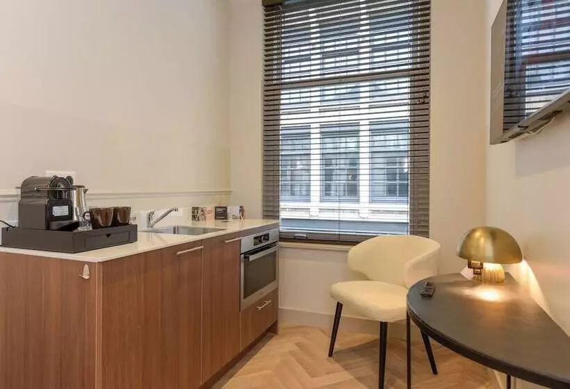 Hotelli Novallure City Centre