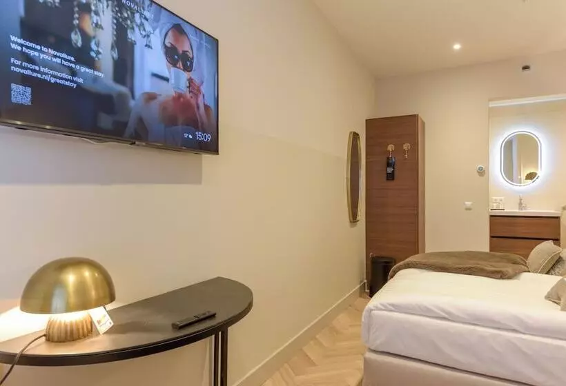 Hotelli Novallure City Centre