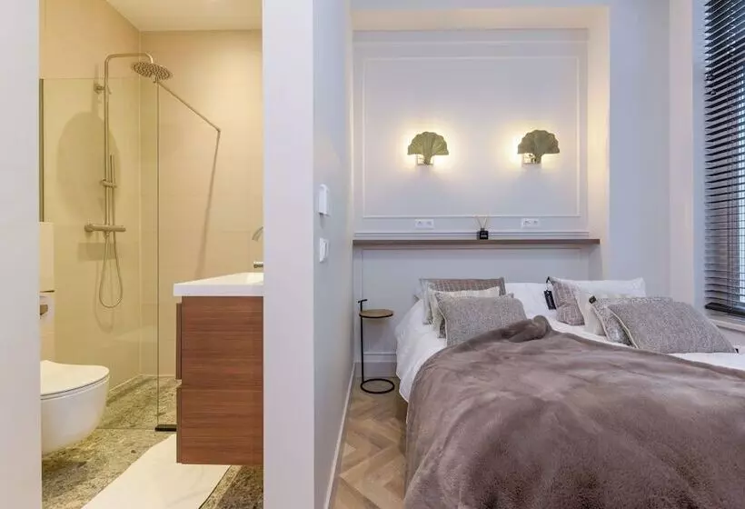 Hotelli Novallure City Centre