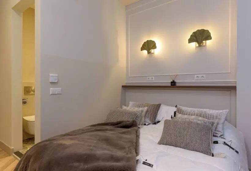 Hotelli Novallure City Centre