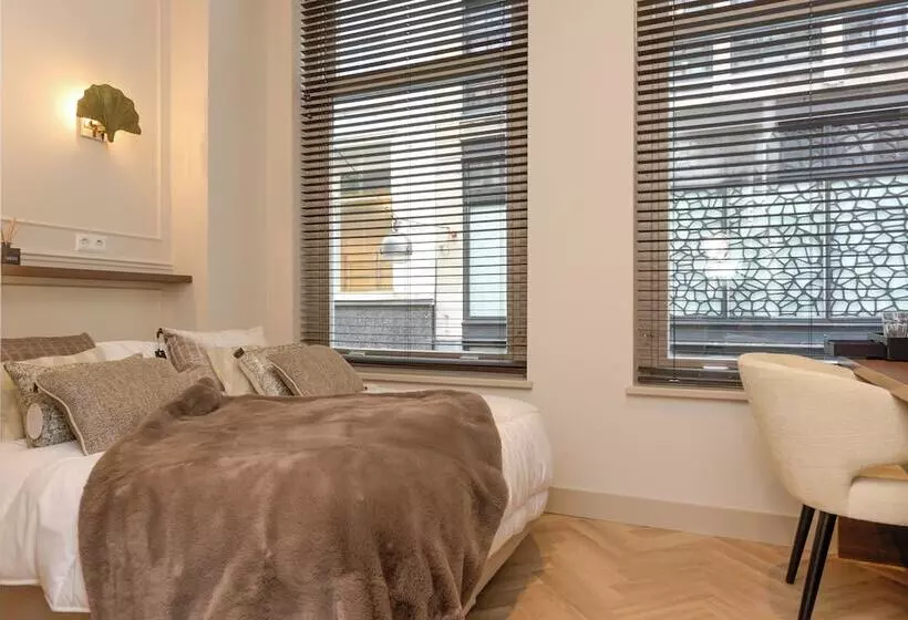 Hotelli Novallure City Centre