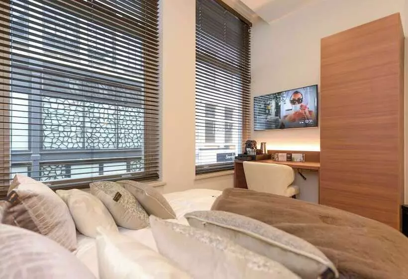 Hotelli Novallure City Centre