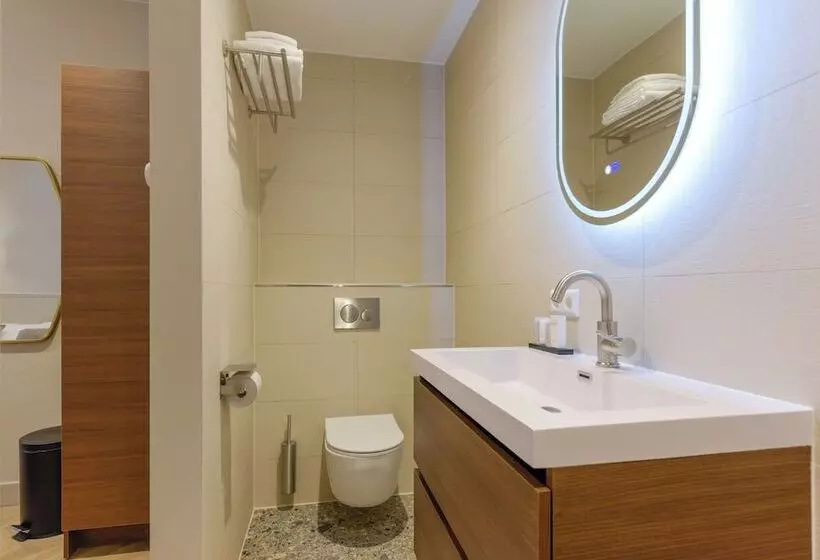 Hotelli Novallure City Centre