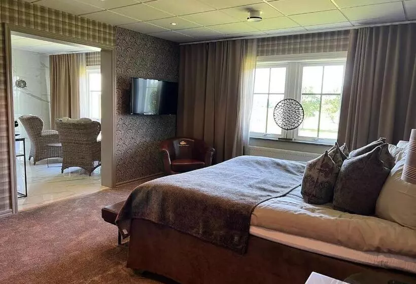 Hotelli Ombergs Golf Resort