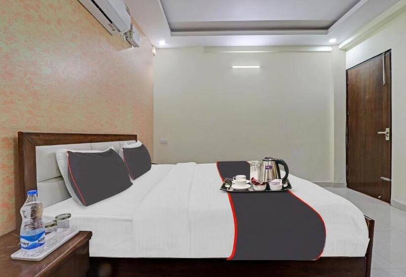 Hotel Premnagar Heights