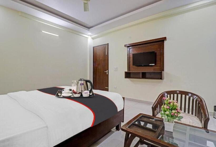 Hotel Premnagar Heights