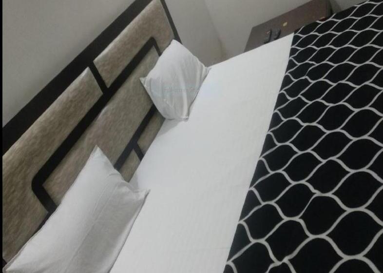 酒店 Royal Dhaba, Murthal