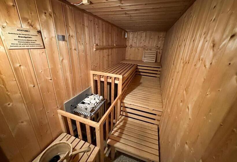 Отель Sonnenhof Garni