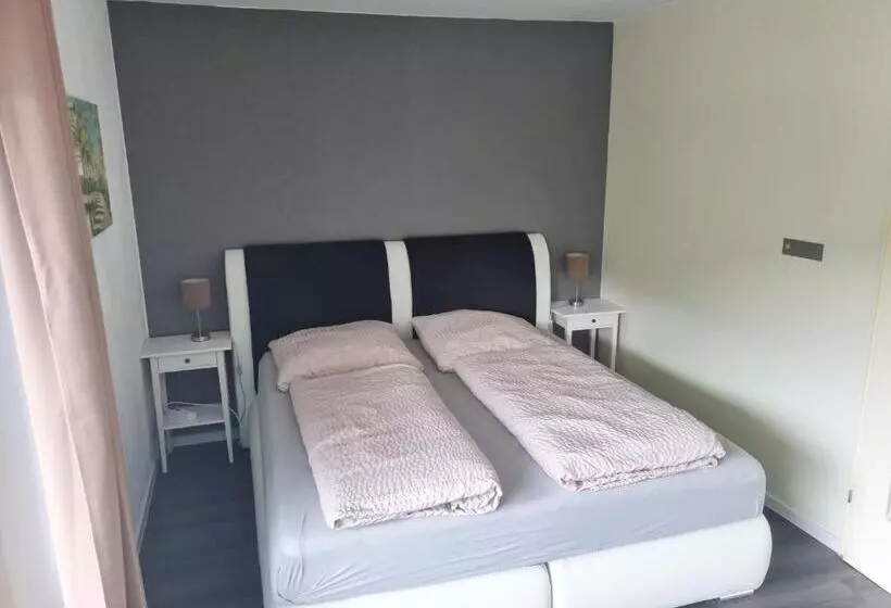 Hotelli Sonnenhof Garni