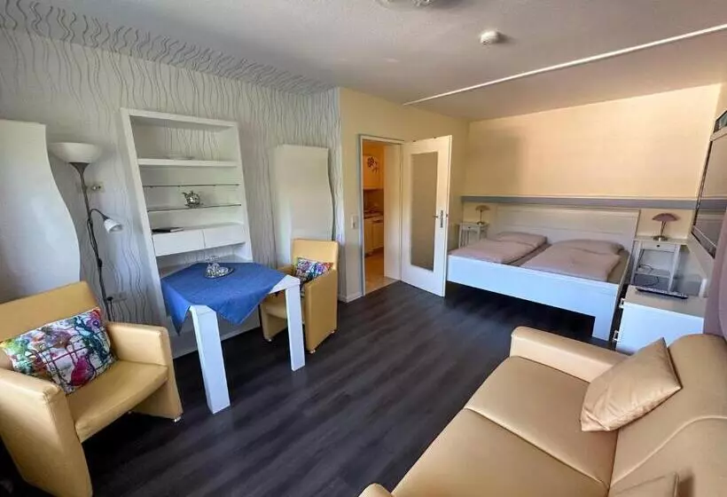 Hotelli Sonnenhof Garni