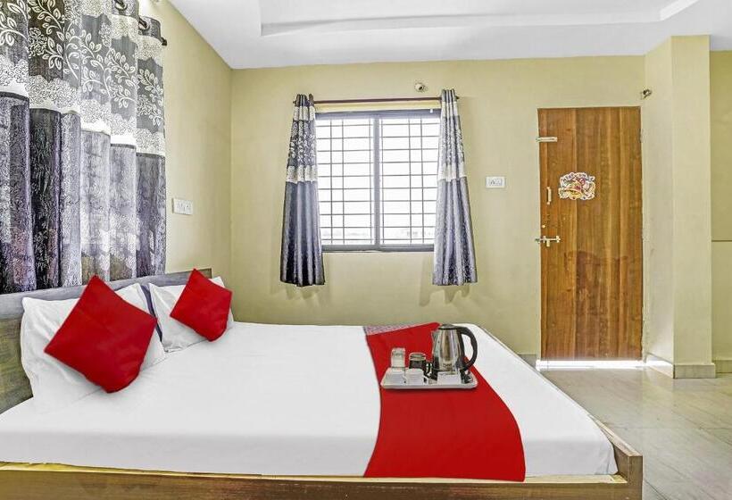 هتل Spot On Ravina Service Appartment