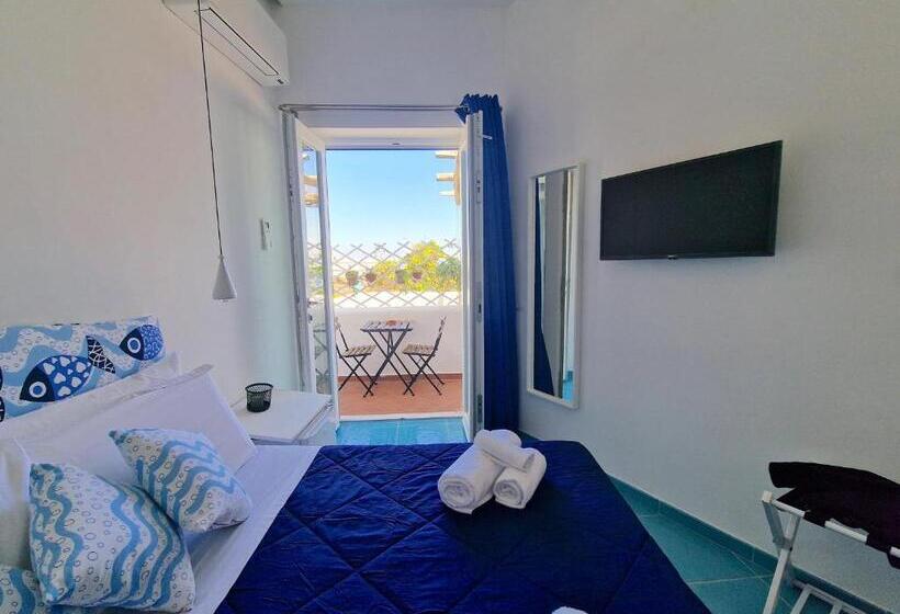 פנסיון Il Cantuccio Rooms