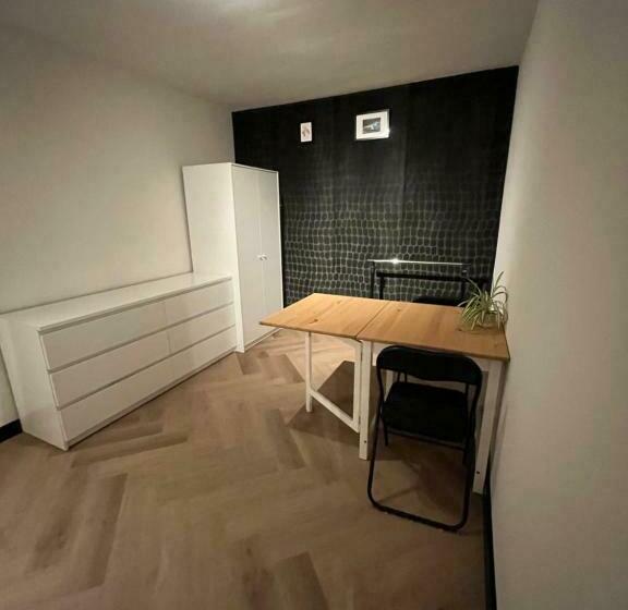 פנסיון Sammys Lodge