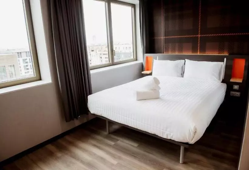 Easyhotel Paris Nord Aubervilliers