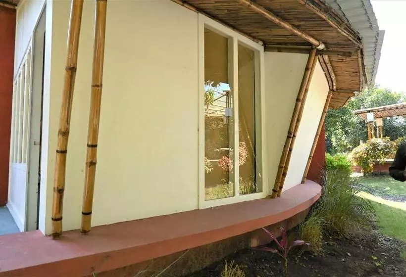 ホテル Amraness Luxury Resort Sasan Gir