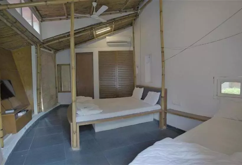 ホテル Amraness Luxury Resort Sasan Gir