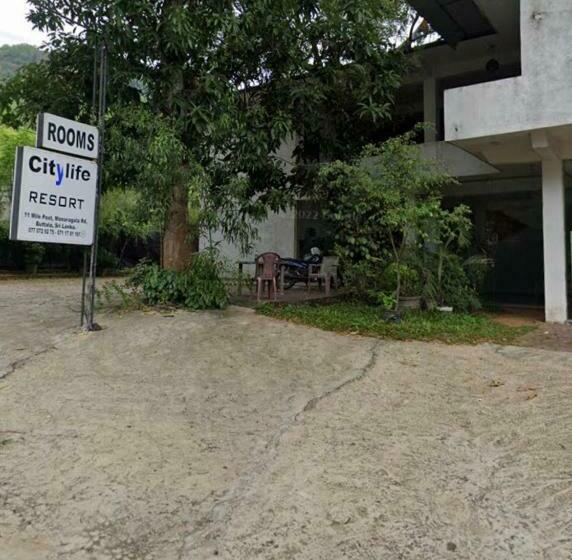 בית מלון כפרי City Life