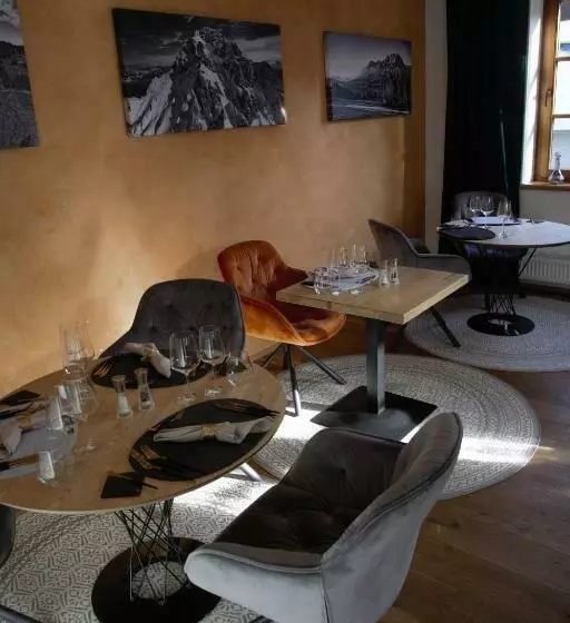 هتل Crystal Kitzhorn Suites