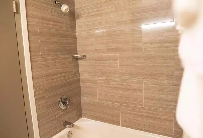 Hotelli Framingham Inn