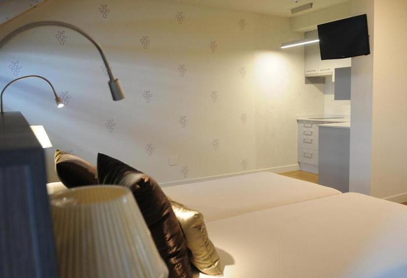 هتل Guiana Rooms & Suites